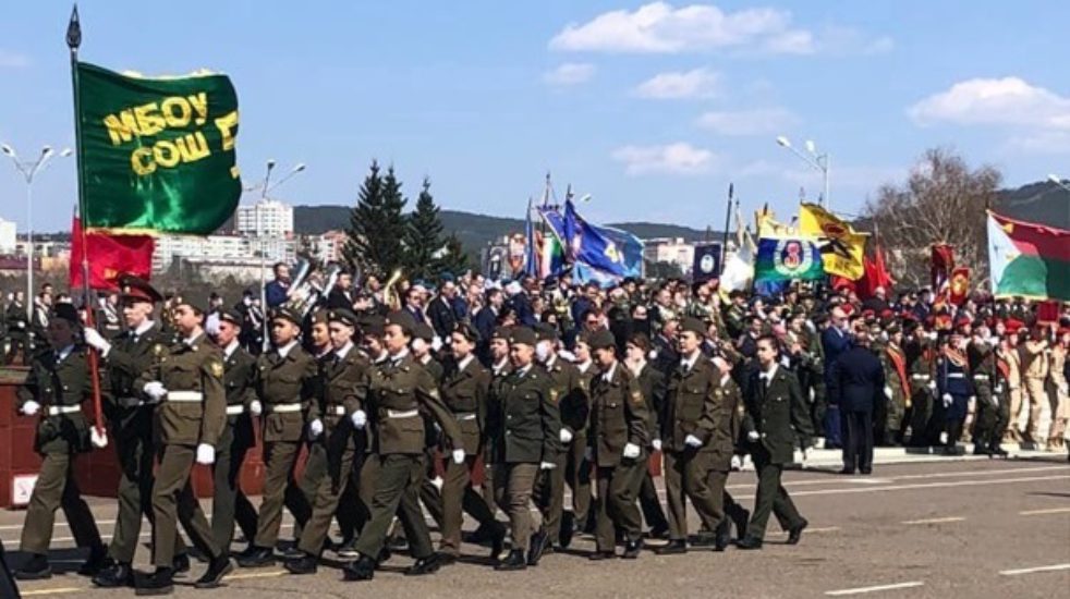 Митинг вместе с героями России